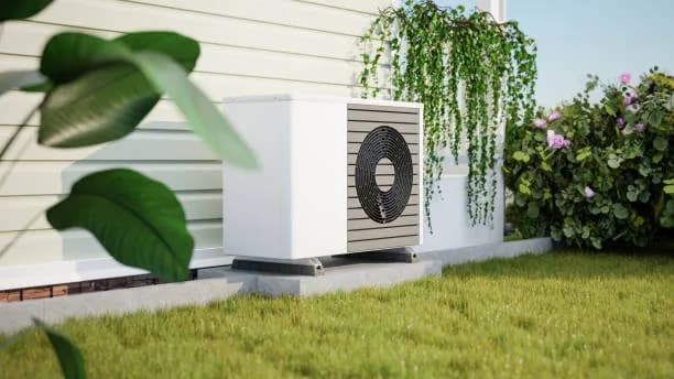 Heat pump installed outside a Greater Toronto Area home